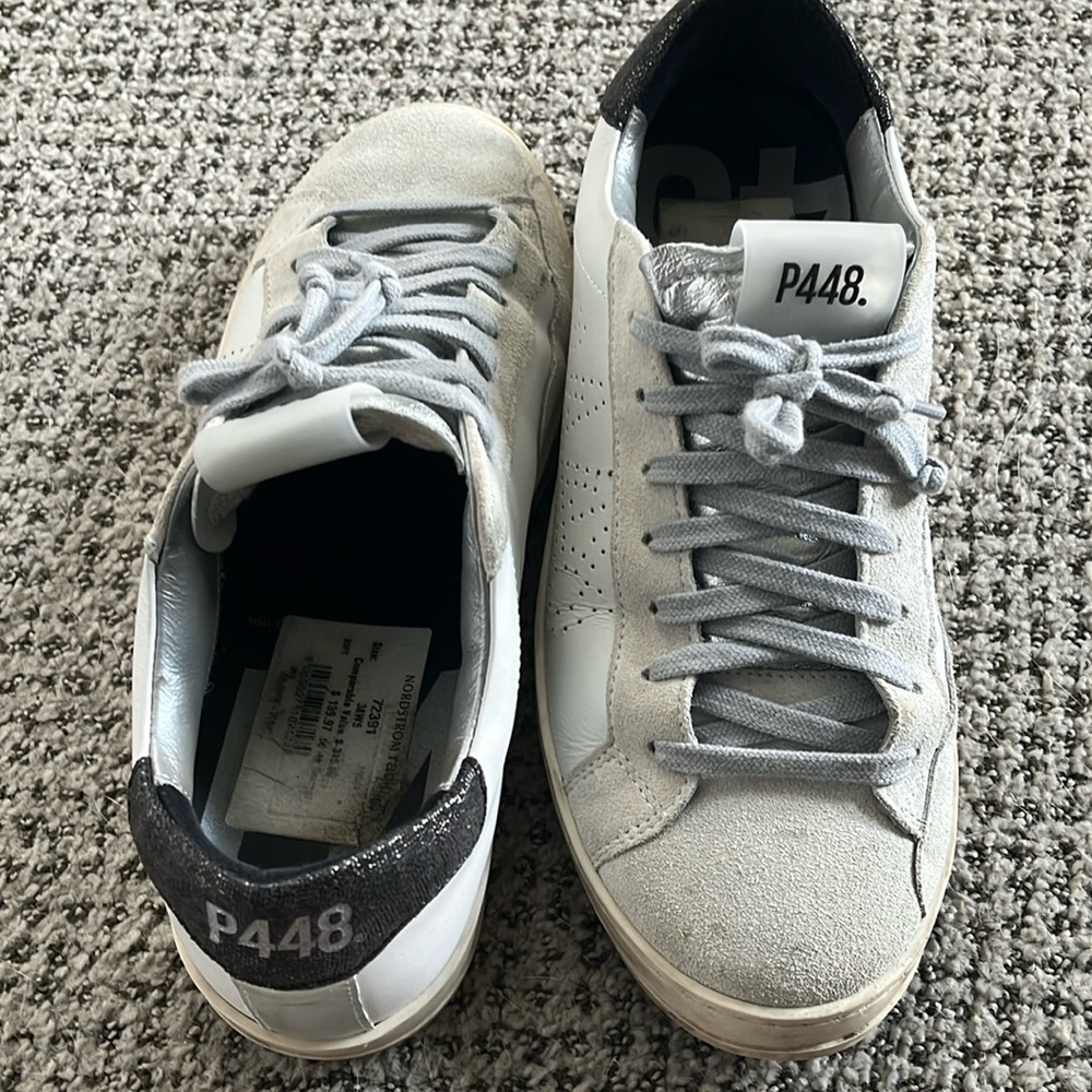 P448 John Sneaker (Women) Silver